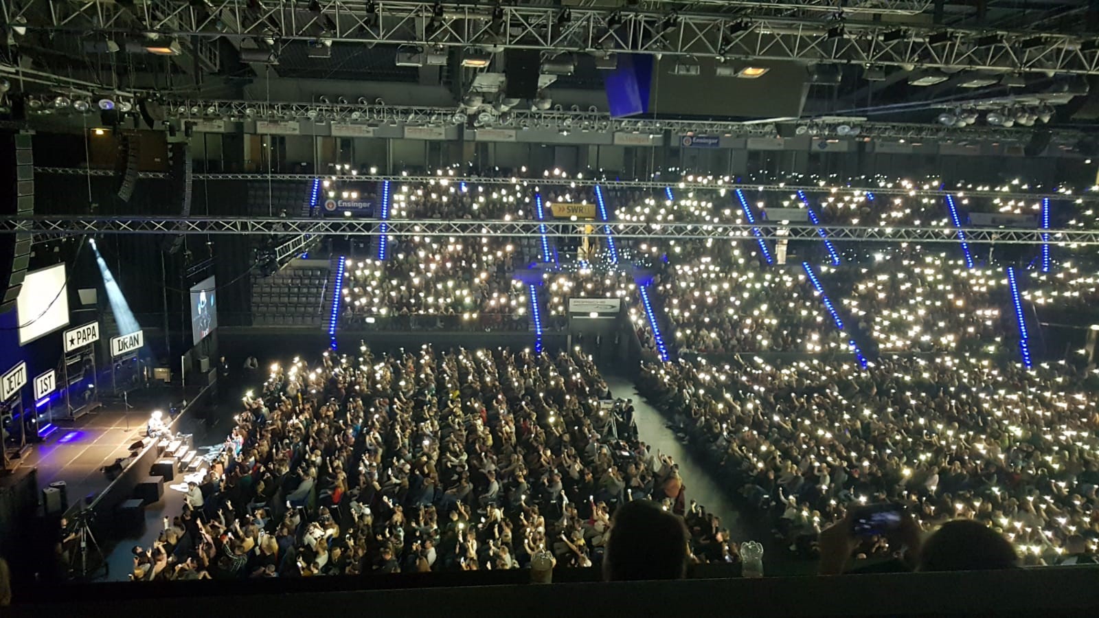 Comedy In Der Porsche Arena Xxl Sicherheit Gmbh Co Kg